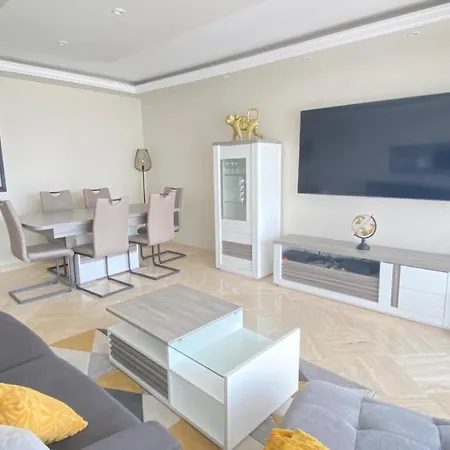 Beautiful 3 High End Near Antibes